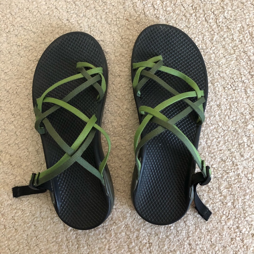 Chacos size 8 two strap